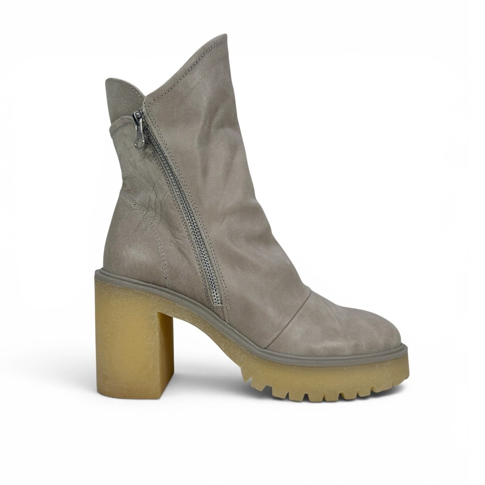Free People Jack Zip Boot Womens‎ 8 Grey Leather Ankle Lug Sole EU 38